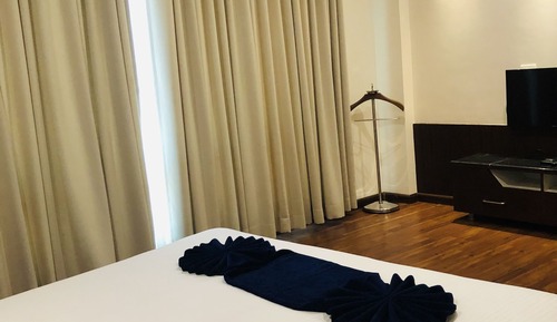 Habitación junior, 1 cama doble, baño privado