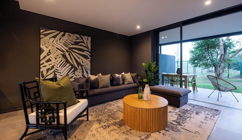 Luxury Apartment