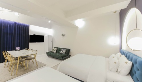 Habitación familiar con 2 camas individuales