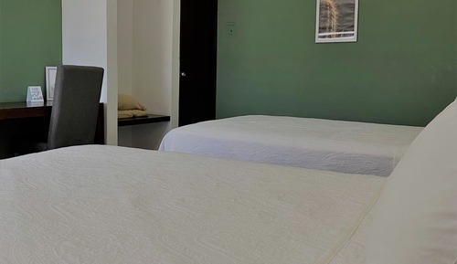 Habitación con 2 camas individuales