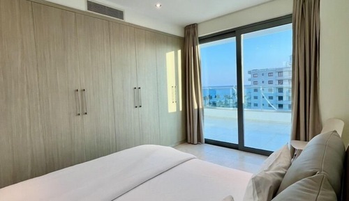 Apartamento de lujo, 1 habitación, balcón, vistas al mar