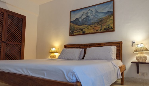 Suite económica, 1 habitación, vistas al jardín, planta baja