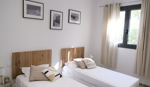 Suite estudio Confort, 2 habitaciones, piscina privada, vistas al mar