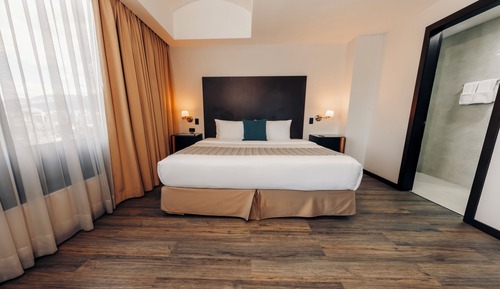 Habitación estándar, 1 cama de matrimonio grande, no fumadores