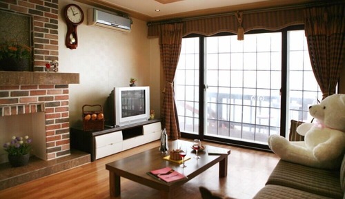 Habitación (203)