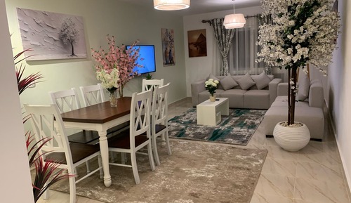 Apartamento Grand, 3 habitaciones, vistas al jardín