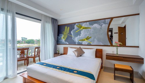 Habitación Deluxe doble, 1 cama de matrimonio, vistas a la ciudad