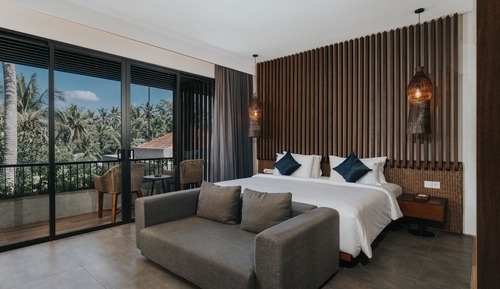 Suite with Balcony