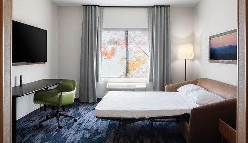 Suite, 1 cama de matrimonio grande con sofá cama