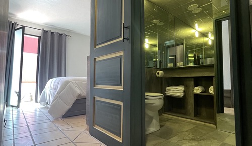 Habitación Confort doble de uso individual, 1 cama de matrimonio grande
