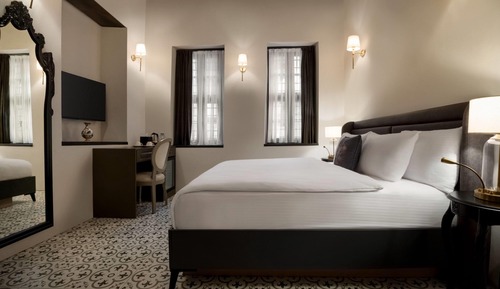 Habitación, 1 cama de matrimonio grande (Heritage Accessible Room)