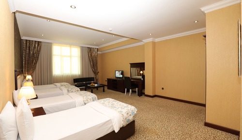 Habitación cuádruple superior, vistas a la ciudad