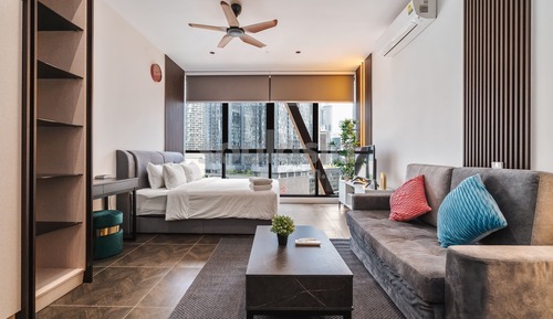Suite estudio Deluxe, 1 cama de matrimonio con sofá cama, no fumadores, vistas a la ciudad