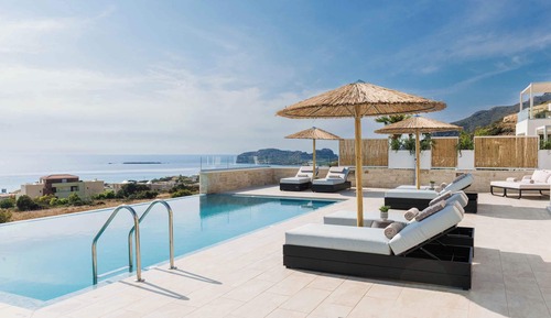 Villa de lujo, 4 habitaciones, piscina privada, vistas al mar