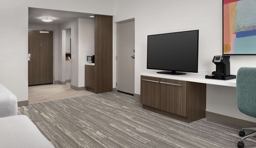 Habitación, 2 camas de matrimonio, accesible para personas con discapacidad, bañera (Hearing)