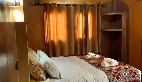 Habitación estándar con 1 cama doble o 2 individuales