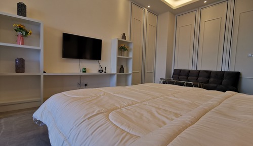 Estudio Premium, 1 cama de matrimonio grande, bañera, vistas a la ciudad