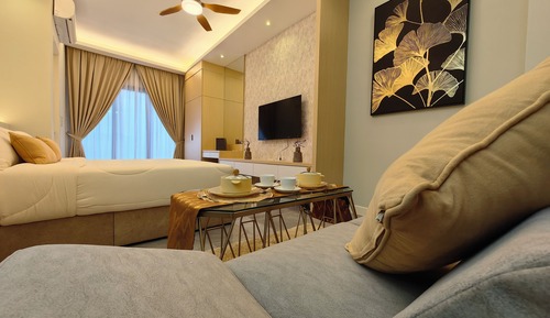 Estudio Premium, 1 cama de matrimonio grande, bañera, vistas a la ciudad