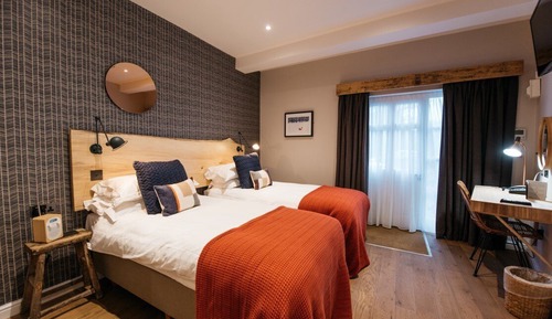 Habitación Deluxe con 1 cama doble o 2 individuales