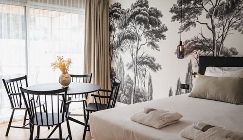 Suite familiar (with bath)