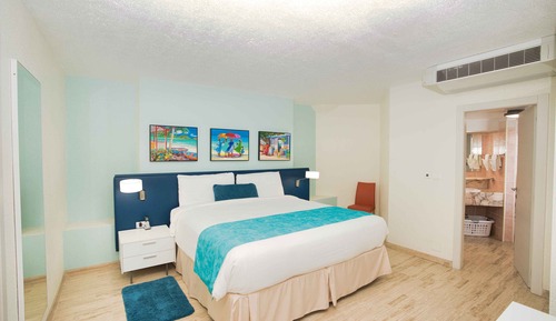Ático, 2 habitaciones, 2 baños, vistas al mar