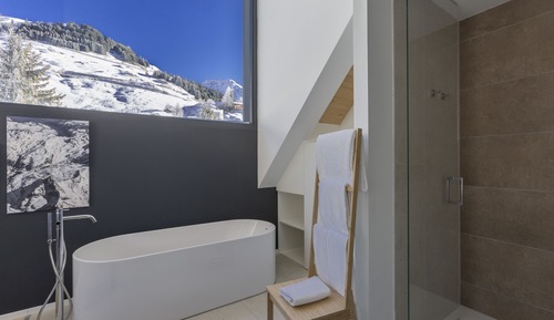 Suite familiar