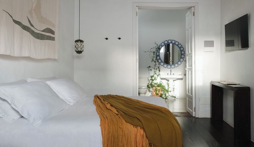 Premium Deluxe El Cuarto