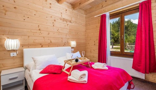Apartamento (One Bedroom Apartment with Terrace)