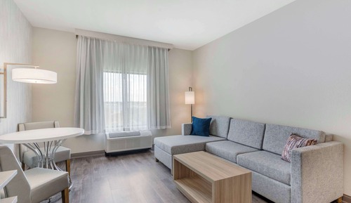 Suite, 1 cama de matrimonio grande, no fumadores (Walk-in Shower;with Sofabed)
