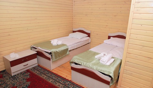 Habitación económica, vistas a la montaña