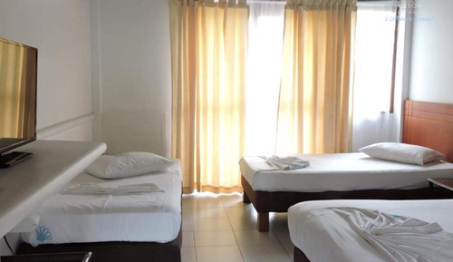 Habitación cuádruple, vistas al jardín