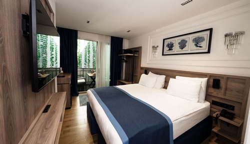 Superior Room with Balcony