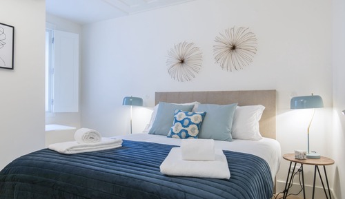 Apartamento City, varias camas, cocina, vistas a la ciudad