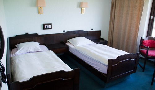 Habitación estándar con 2 camas individuales