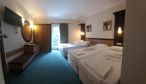 Habitación triple Confort