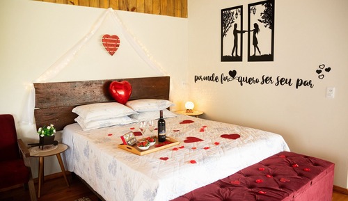 Chalet romántico, bañera de hidromasaje, vistas a la montaña