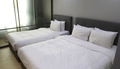 Standard Double Single Room