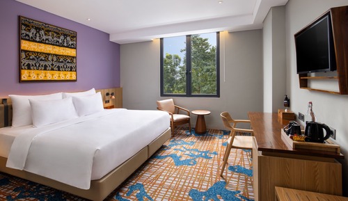 Habitación Grand doble, 1 cama de matrimonio, vistas a la piscina
