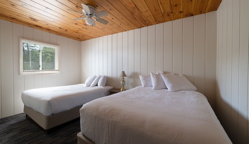 Suite estándar, 2 habitaciones (Lakefront Two Bedroom Beach Suites)