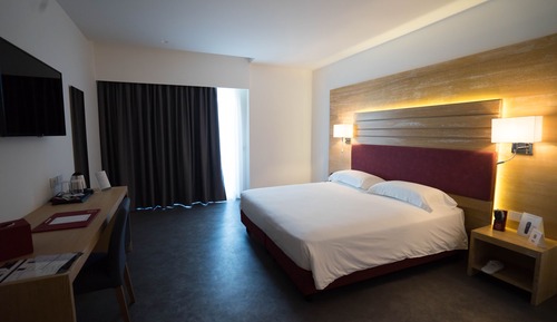 Habitación clásica con 1 cama doble o 2 individuales