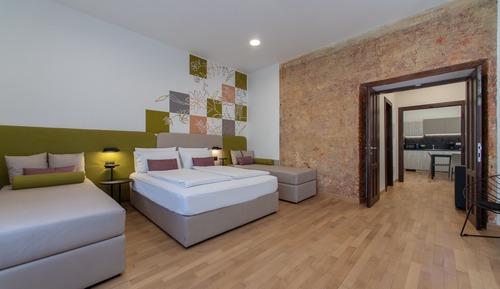 Apartamento, 1 habitación, cocina, vistas a la montaña