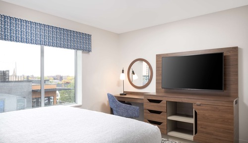 Suite, 1 cama de matrimonio grande, frigorífico y microondas (Wet bar)