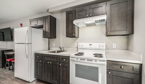 Estudio Deluxe, cocina (Downstairs)