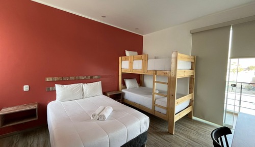 Habitación cuádruple estándar