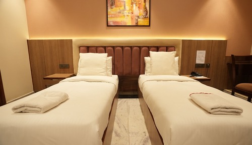 Habitación superior con 1 cama doble o 2 individuales