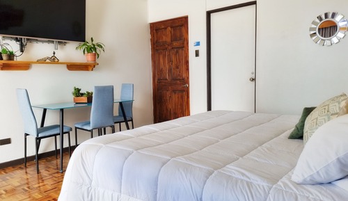 Estudio Deluxe, varias camas, terraza