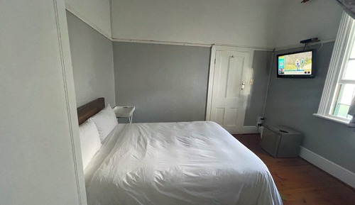Habitación económica doble, 1 cama doble