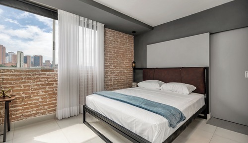 Apartamento (2101)