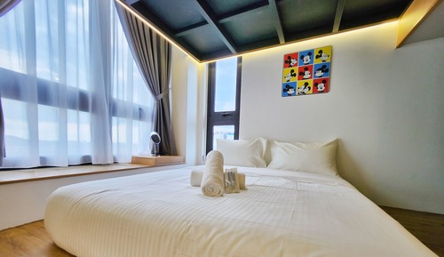 Suite estudio de diseño (Mickey)