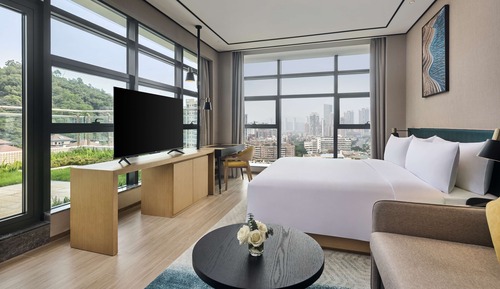 Habitación Deluxe, 1 cama de matrimonio grande, balcón